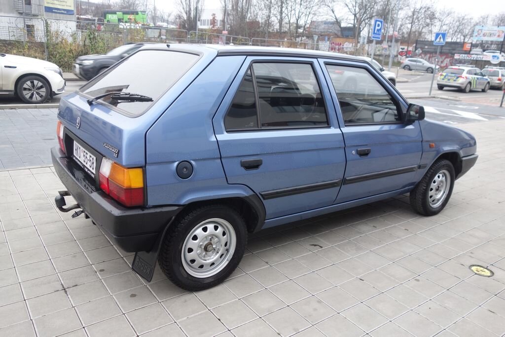 Škoda Favorit Hatchback 1,3 l 43 kw