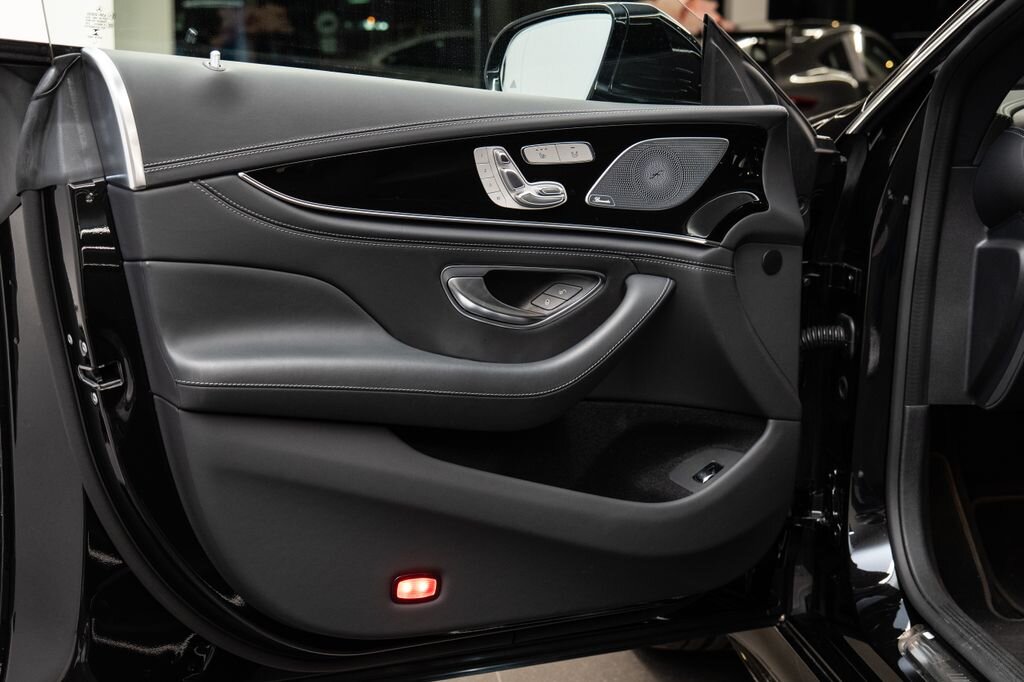 Mercedes-Benz AMG GT SUV / Terénní 4,0 l 430 kw