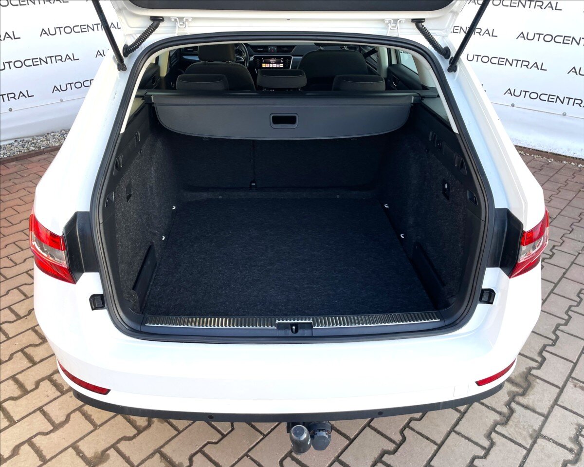 Škoda Superb Kombi 1,4 l 92 kw