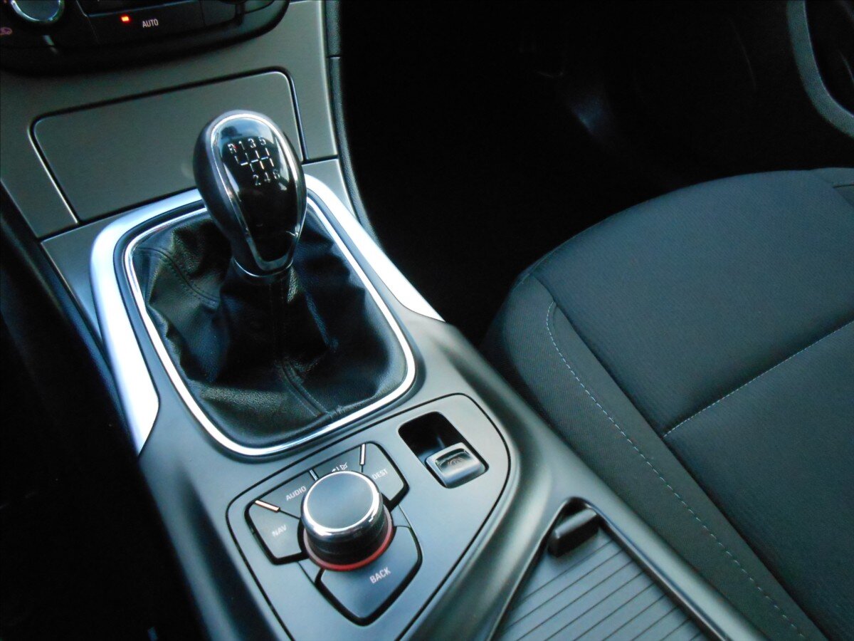 Opel Insignia Kombi 1,6 l 85 kw