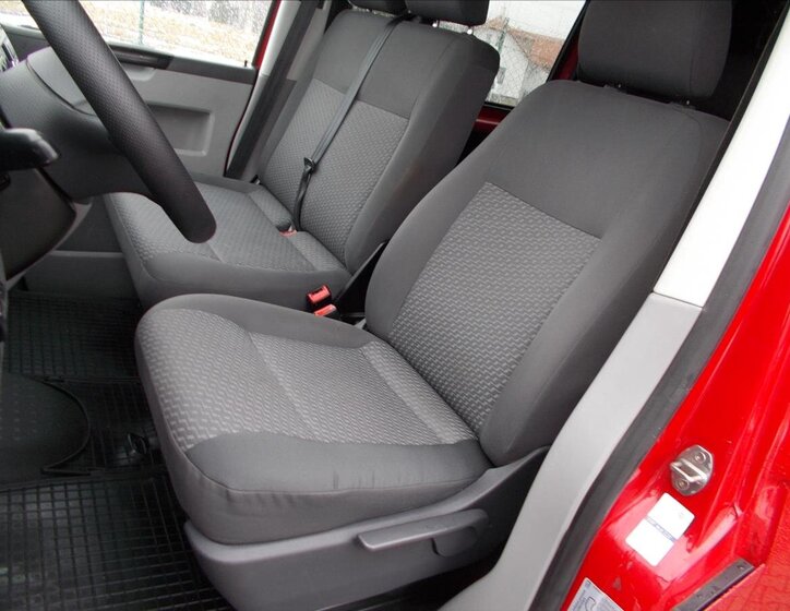 Volkswagen Transporter 25