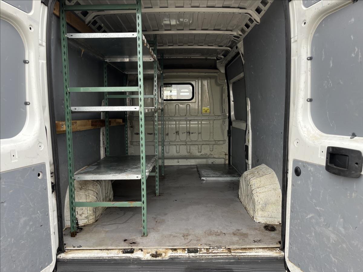 Peugeot Boxer Skříň 2,2 l 96 kw