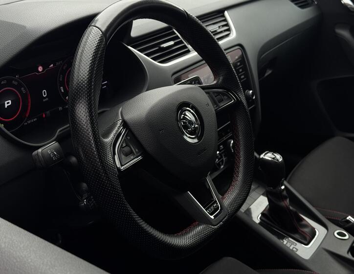 Škoda Octavia 14