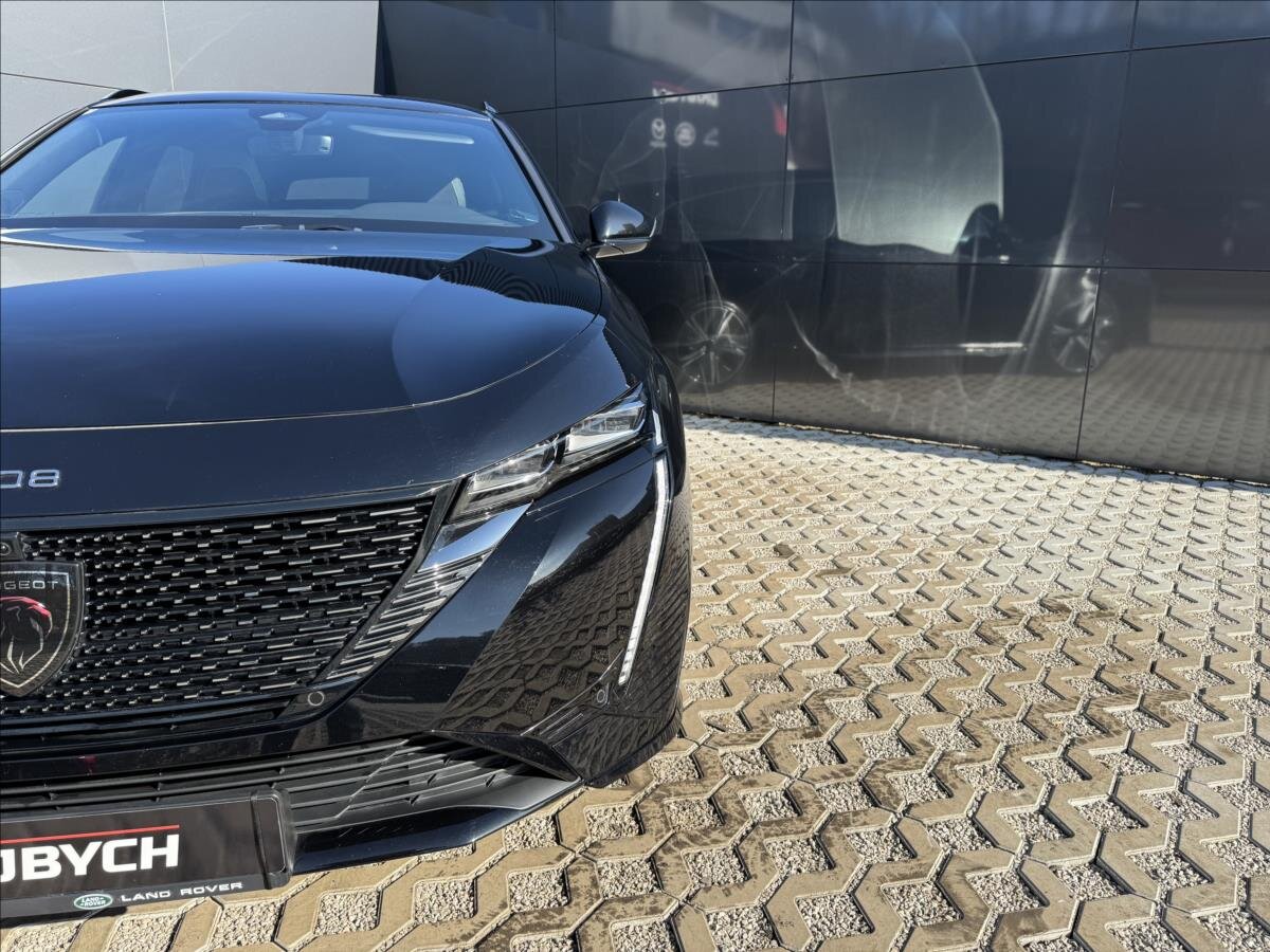 Peugeot 308 Kombi 1,2 l 96 kw