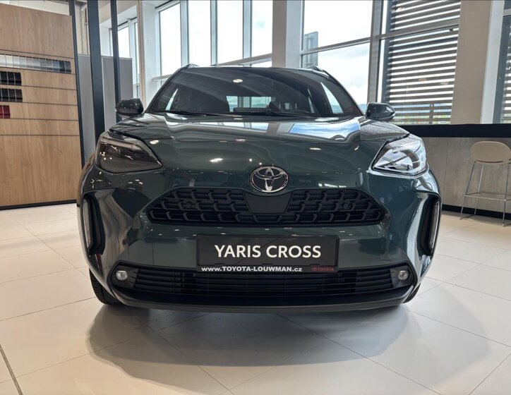 Toyota Yaris Cross SUV 1,5 l 96 kw