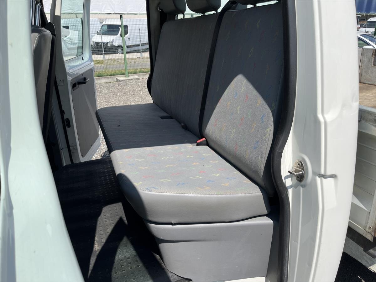 Volkswagen Transporter Valník 2,5 l 96 kw
