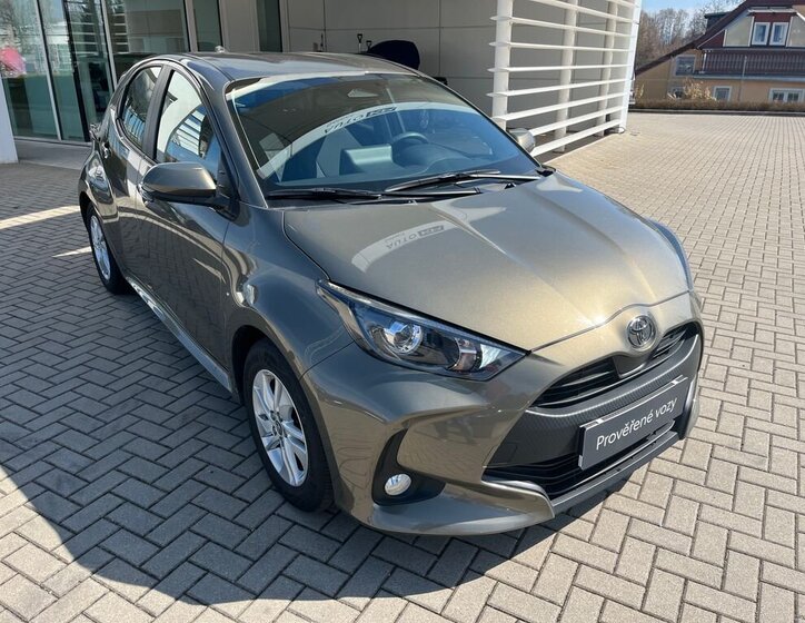 Toyota Yaris Hatchback 1,5 l 68 kw