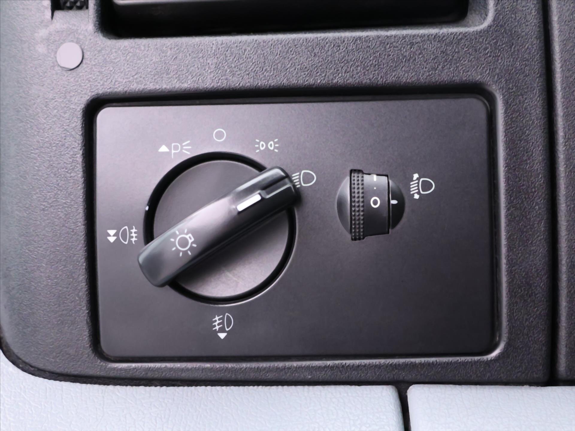 Ford Transit Ostatní 2,2 l 74 kw