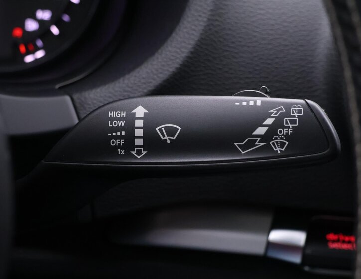 Audi S3 Hatchback 2,0 l 221 kw