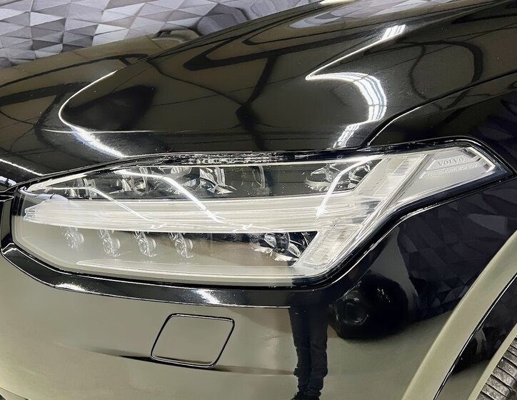 Volvo XC90 SUV 2,0 l 173 kw