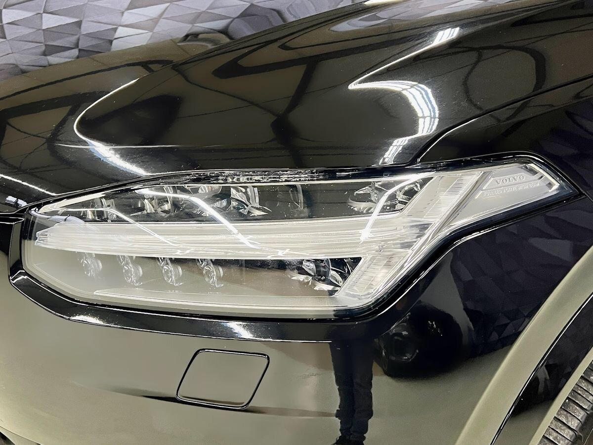 Volvo XC90 SUV 2,0 l 173 kw