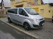 Ford Tourneo Custom 1