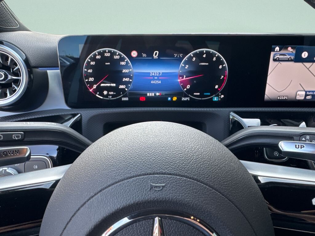 Mercedes-Benz Třídy A Hatchback 0,0 225 kw