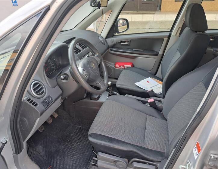 Suzuki SX4 21