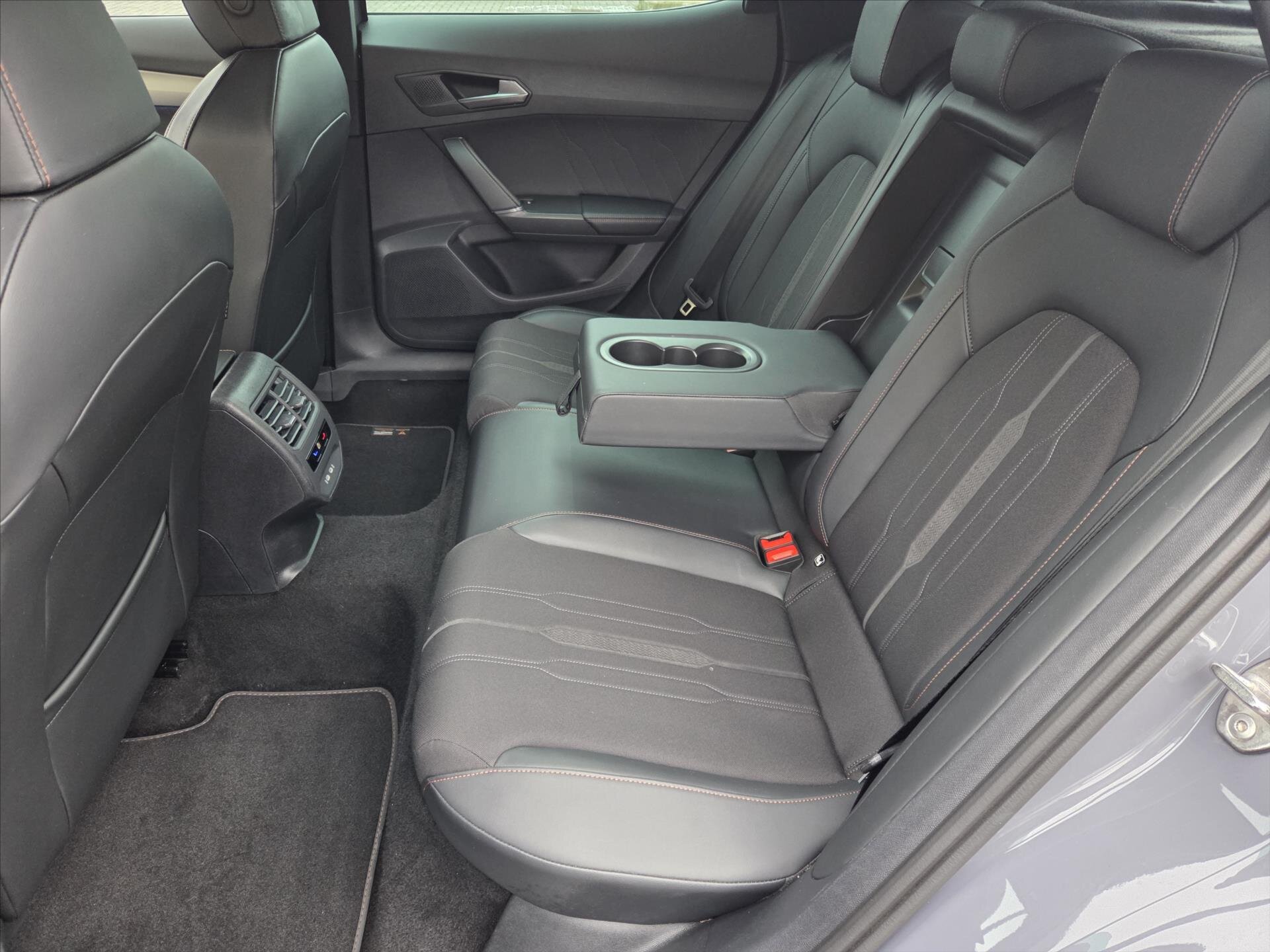 Cupra Formentor SUV 2,0 l 140 kw