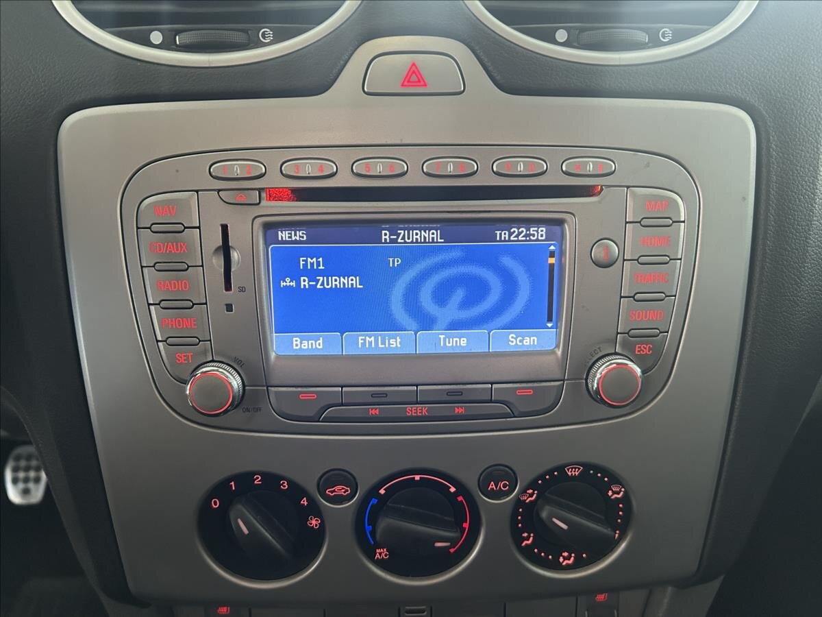 Ford Focus Hatchback 1,6 l 74 kw