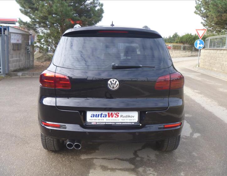 Volkswagen Tiguan 5