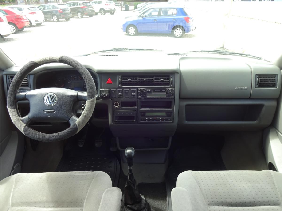 Volkswagen Caravelle