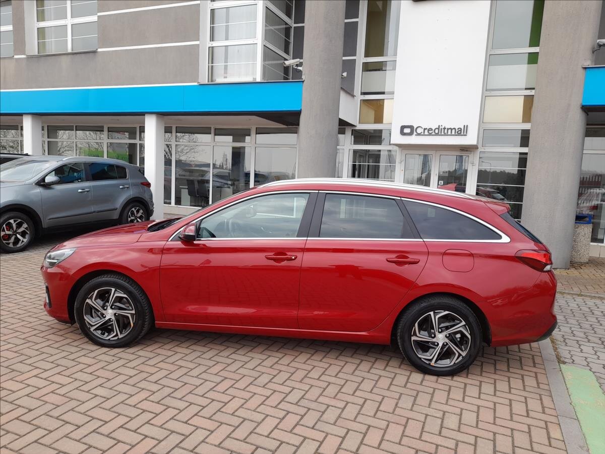 Hyundai i30 Kombi 998,0 88 kw