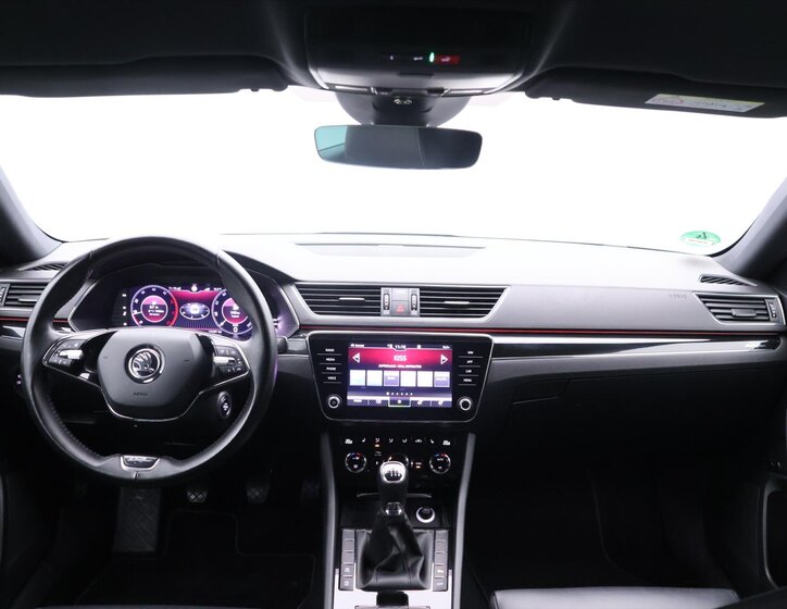 Škoda Superb Kombi 2,0 l 110 kw