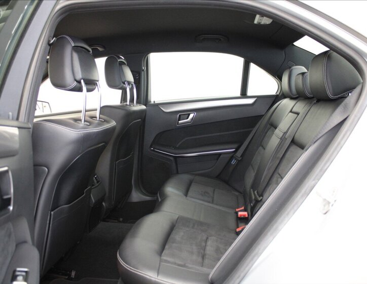 Mercedes-Benz Třídy E Sedan 2,1 l 150 kw