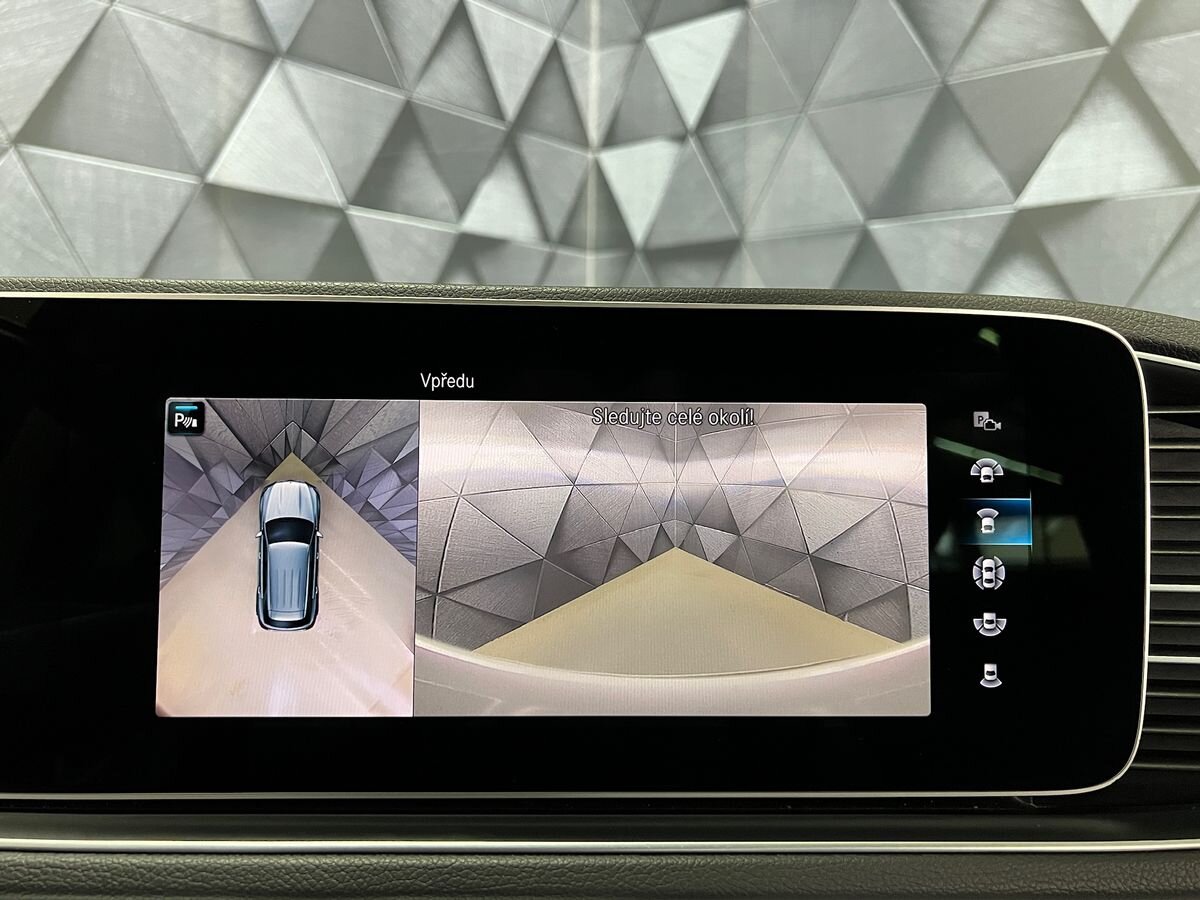 Mercedes-Benz GLE SUV / Terénní 2,0 l 245 kw