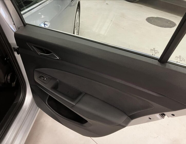 Volkswagen Golf Kombi 1,5 l 110 kw