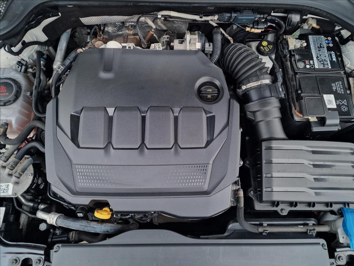 Škoda Octavia Kombi 2,0 l 85 kw