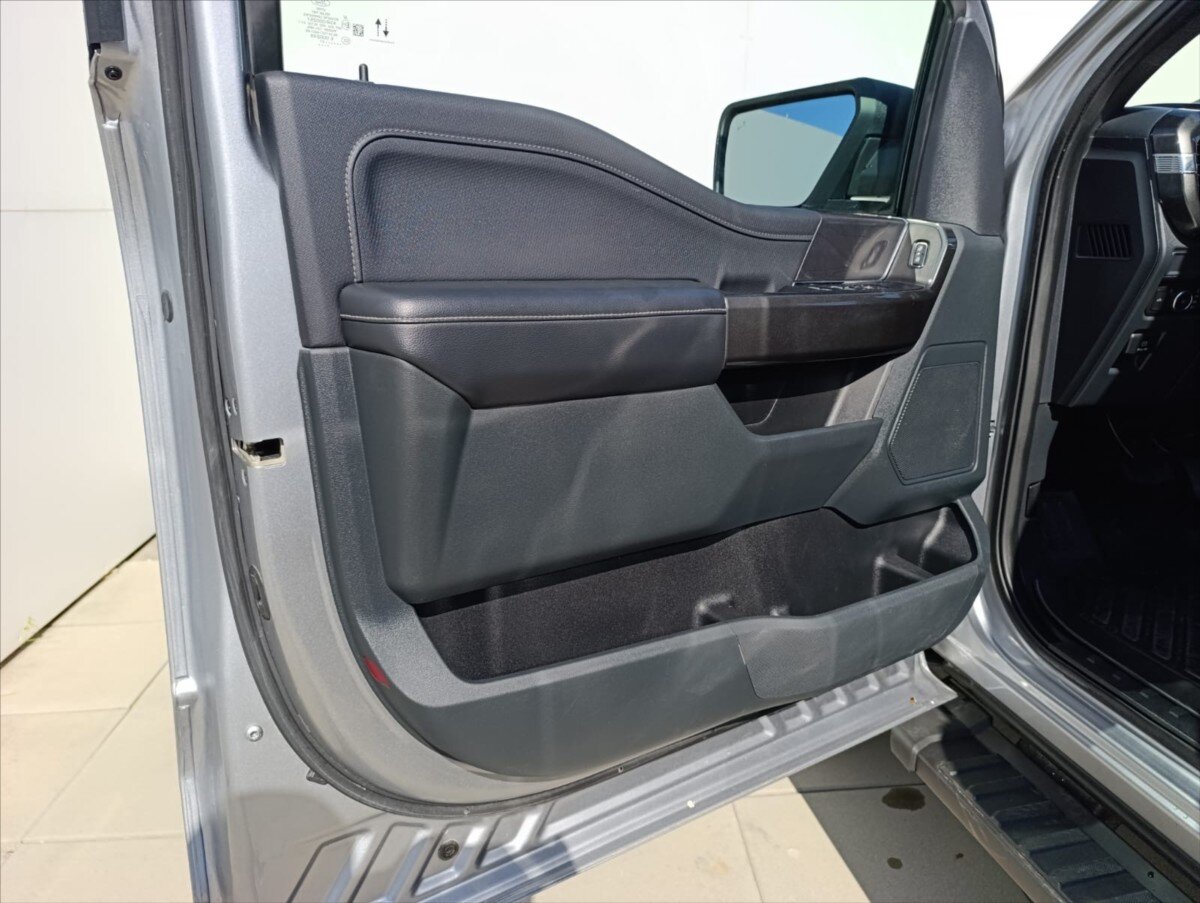 Ford F-150 Pick-up 2,7 l 242 kw