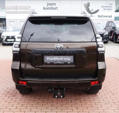 Toyota Land Cruiser 5