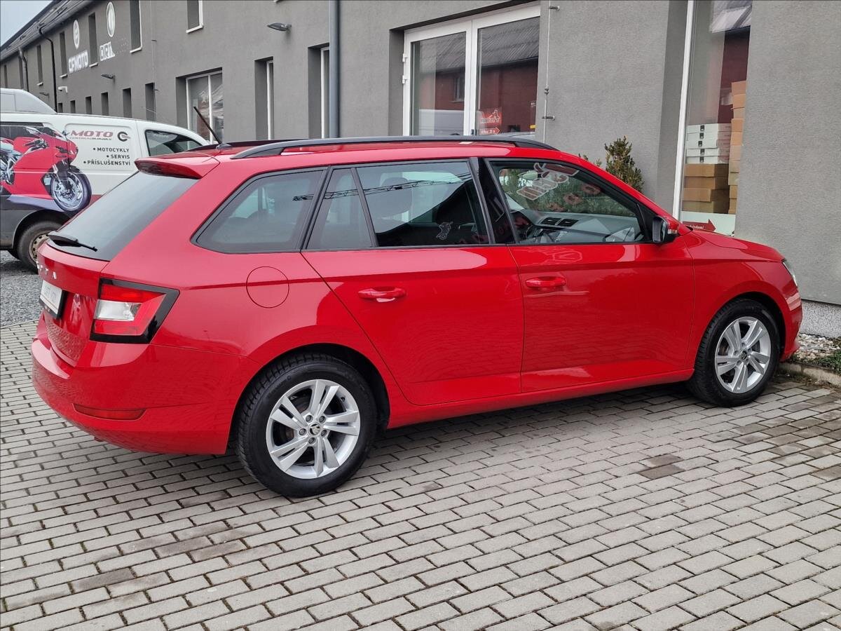 Škoda Fabia Kombi 999,0 70 kw
