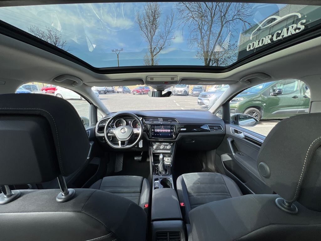 Volkswagen Touran MPV 1,5 l 110 kw