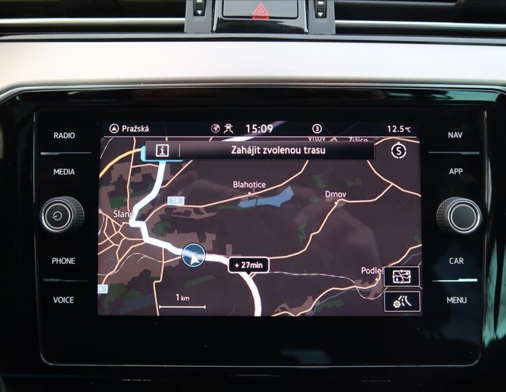 Volkswagen Passat 16