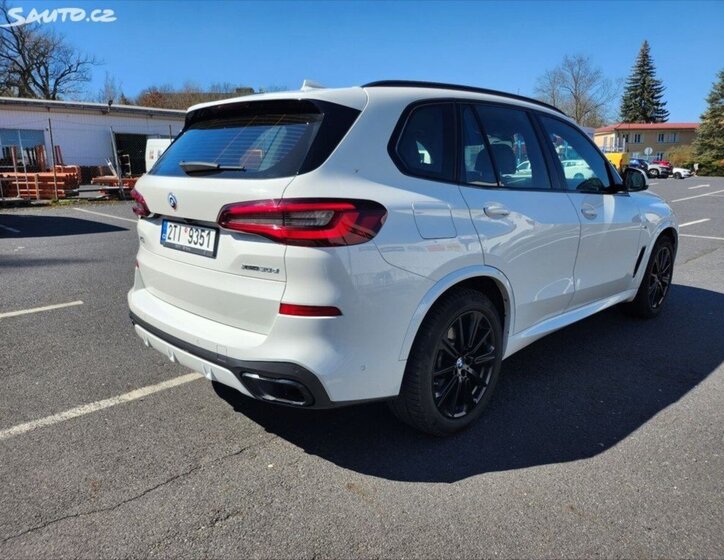 BMW X5 SUV 0,0 0