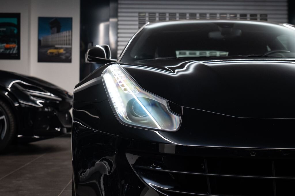 Ferrari FF Kupé 6,3 l 486 kw