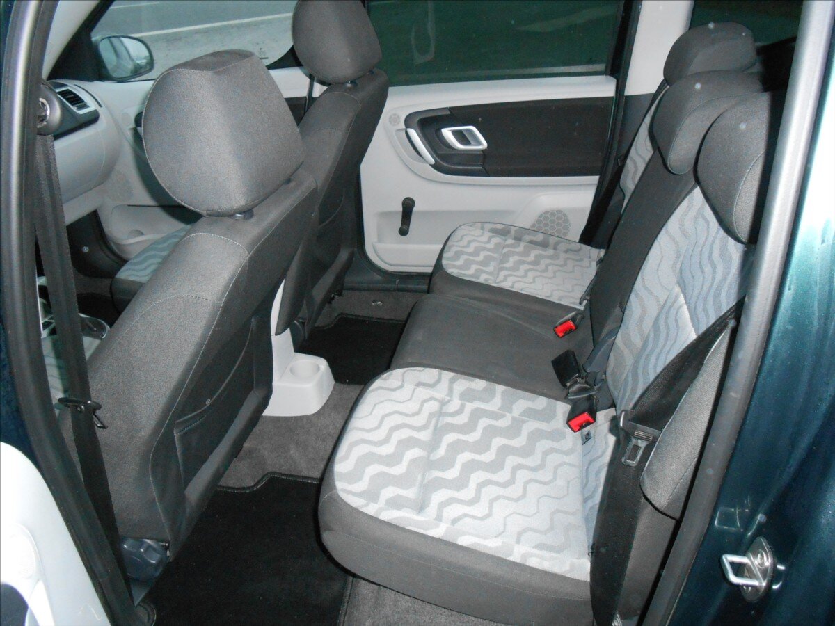 Škoda Roomster Kombi 1,4 l 63 kw