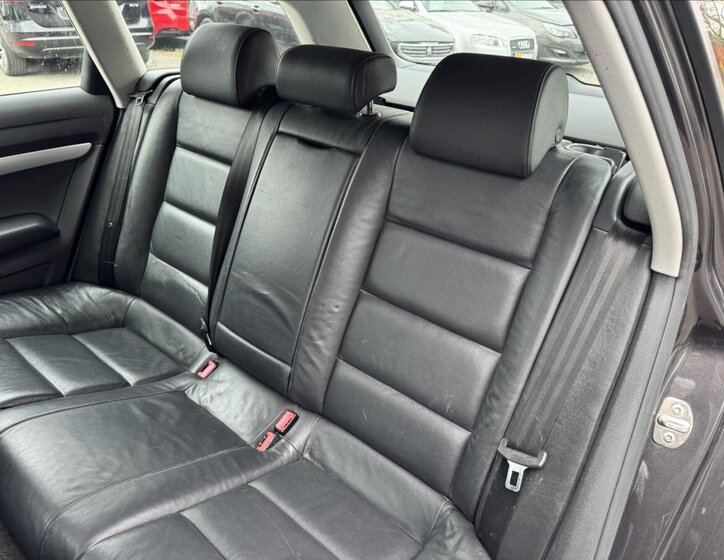 Audi A6 Allroad Kombi 3,0 l 171 kw