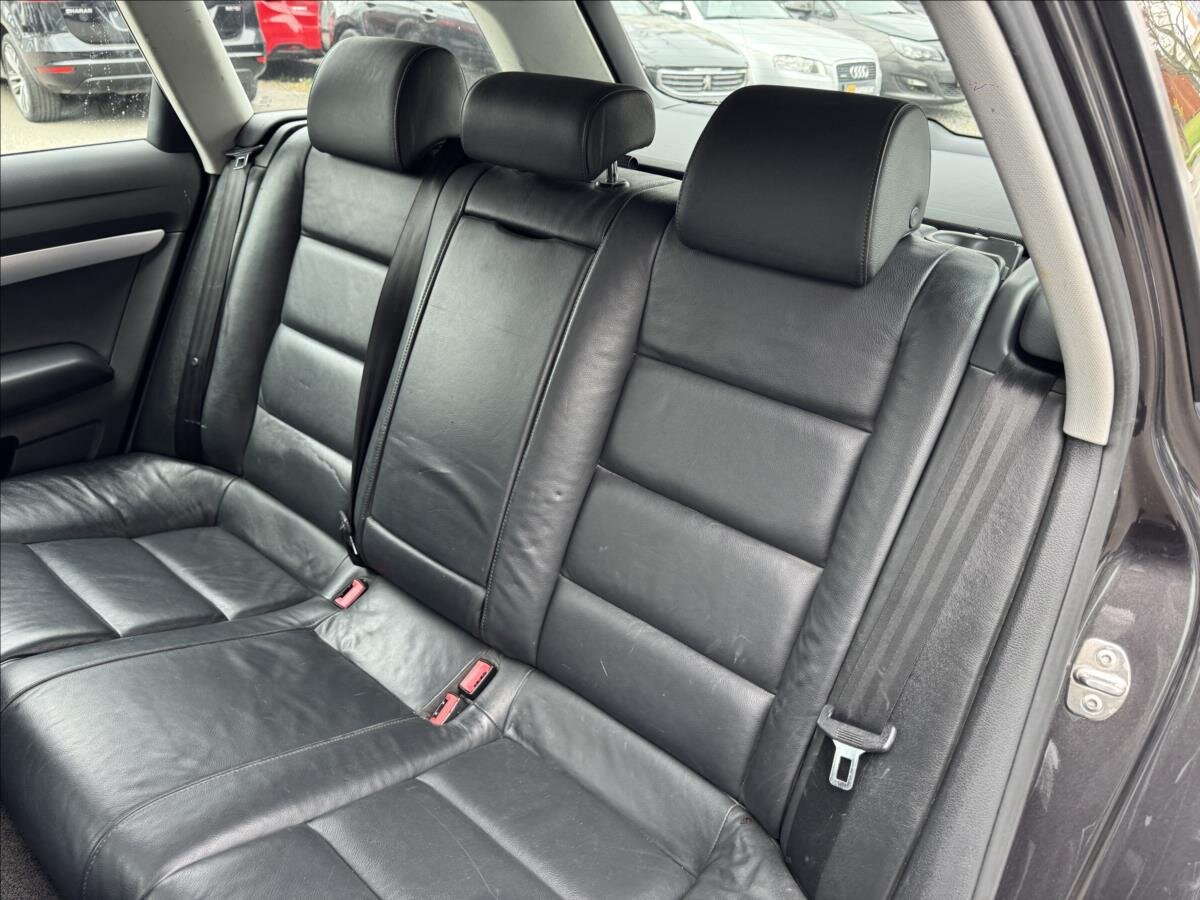 Audi A6 Allroad Kombi 3,0 l 171 kw