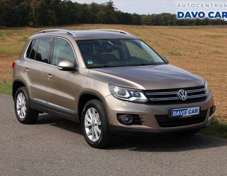Volkswagen Tiguan 1