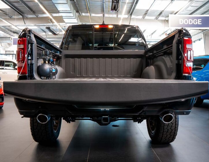 Dodge RAM Pick-up 5,7 l 291 kw