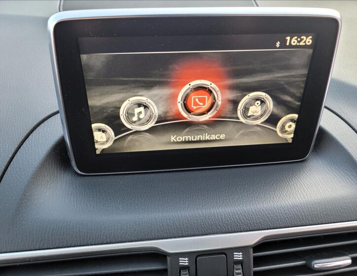 Mazda 3 Sedan / Limuzína 2,0 l 88 kw