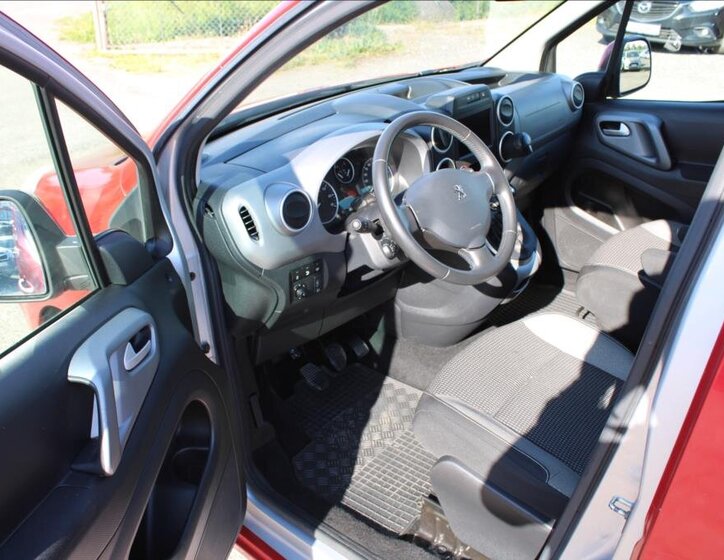 Peugeot Partner Tepee Kombi 1,6 l 88 kw