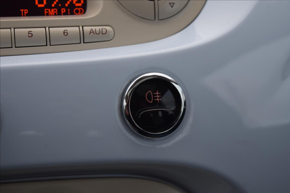 Fiat 500 Hatchback 1,2 l 51 kw