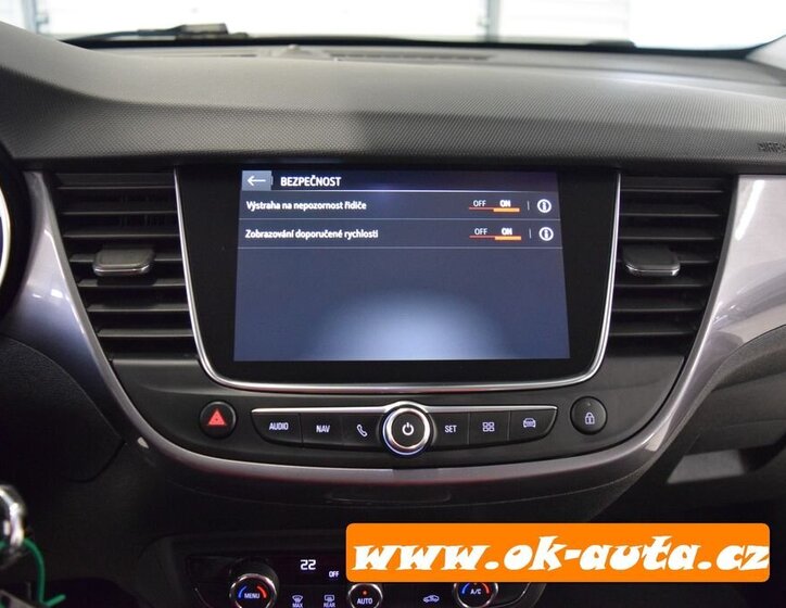 Opel Ostatní Hatchback 1,2 l 81 kw