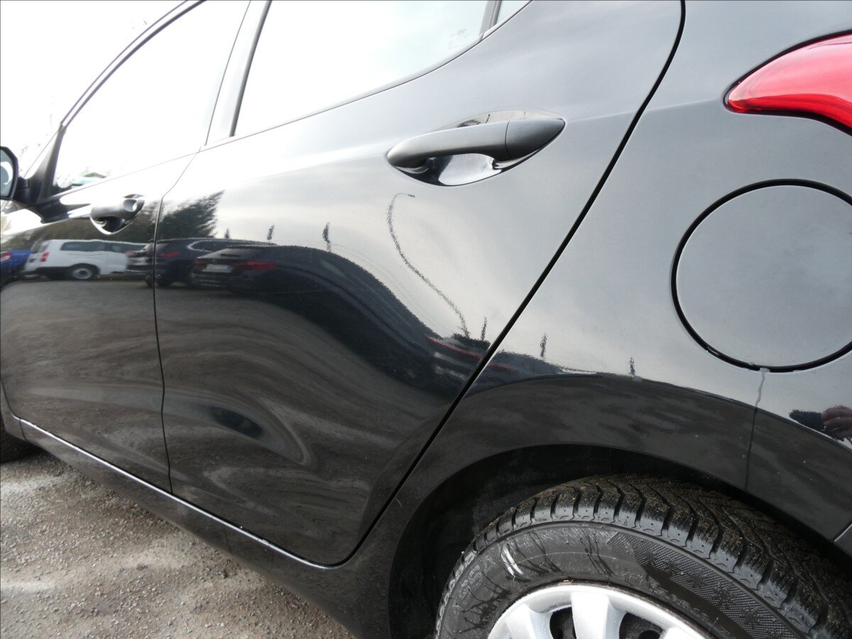 Hyundai i10 Hatchback 998,0 49 kw