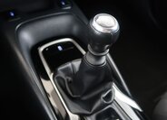 Toyota Corolla Sedan / Limuzína 1,5 l 92 kw