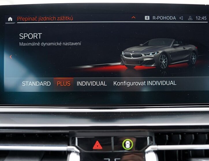 BMW Řada 8 Kabriolet 4,4 l 390 kw