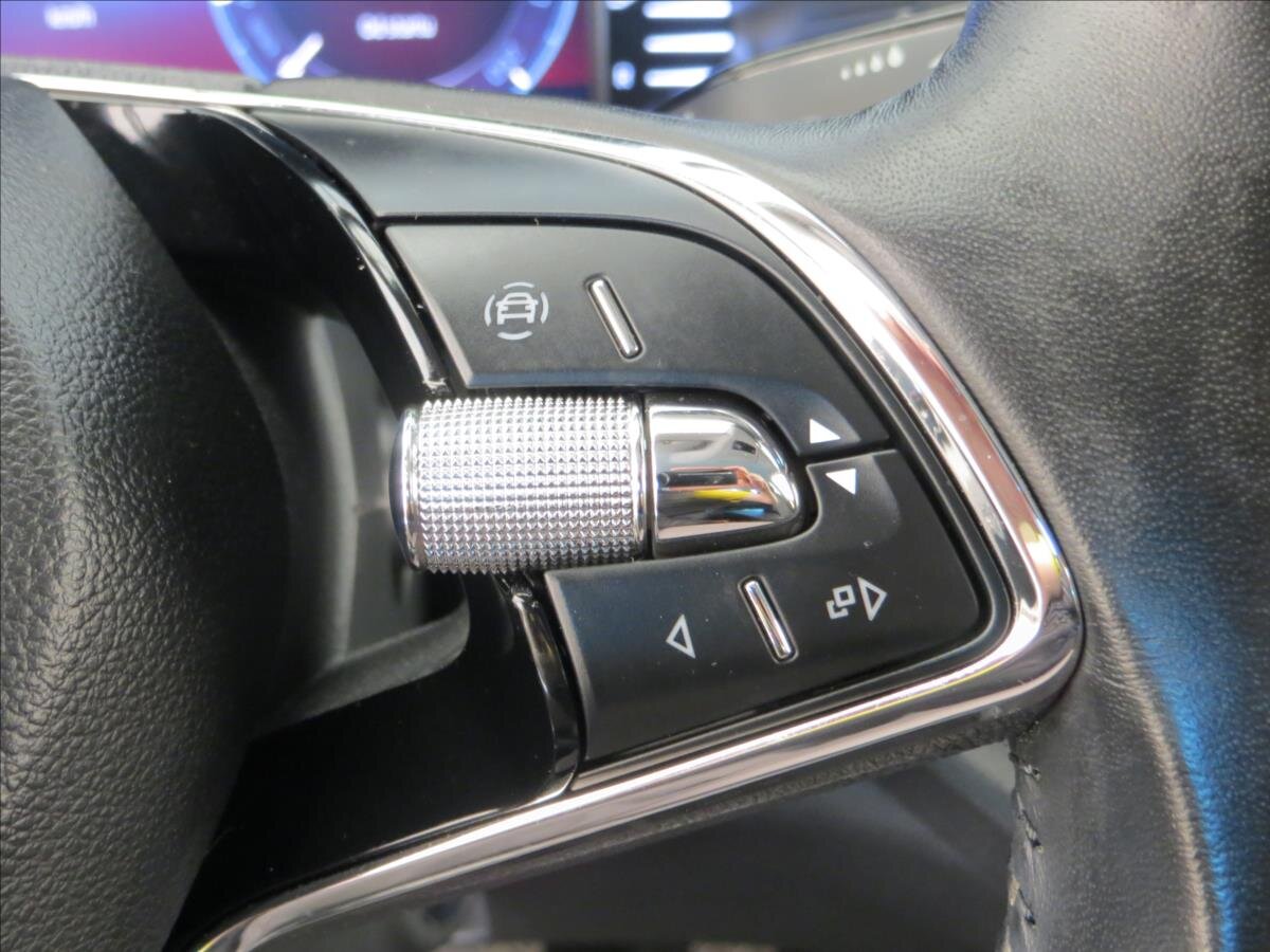 Škoda Octavia Kombi 2,0 l 85 kw