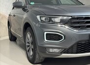 Volkswagen T-Roc SUV 1,5 l 110 kw
