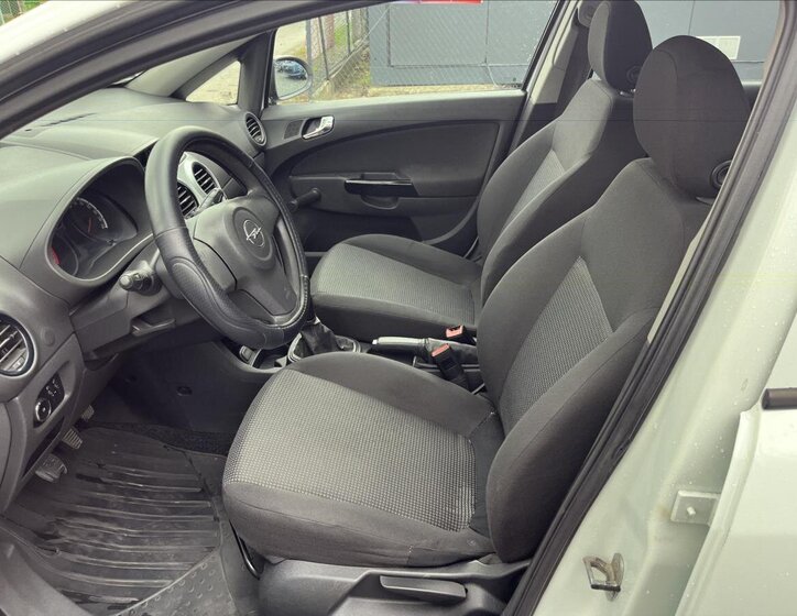 Opel Corsa Hatchback 1,2 l 55 kw